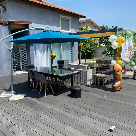 Pavillon Bon Enfant Apartment *