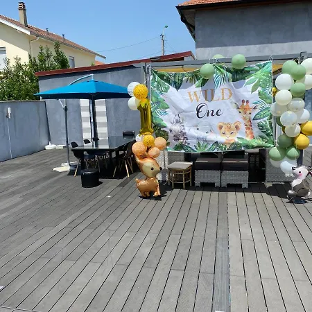 Pavillon Bon Enfant Apartment *